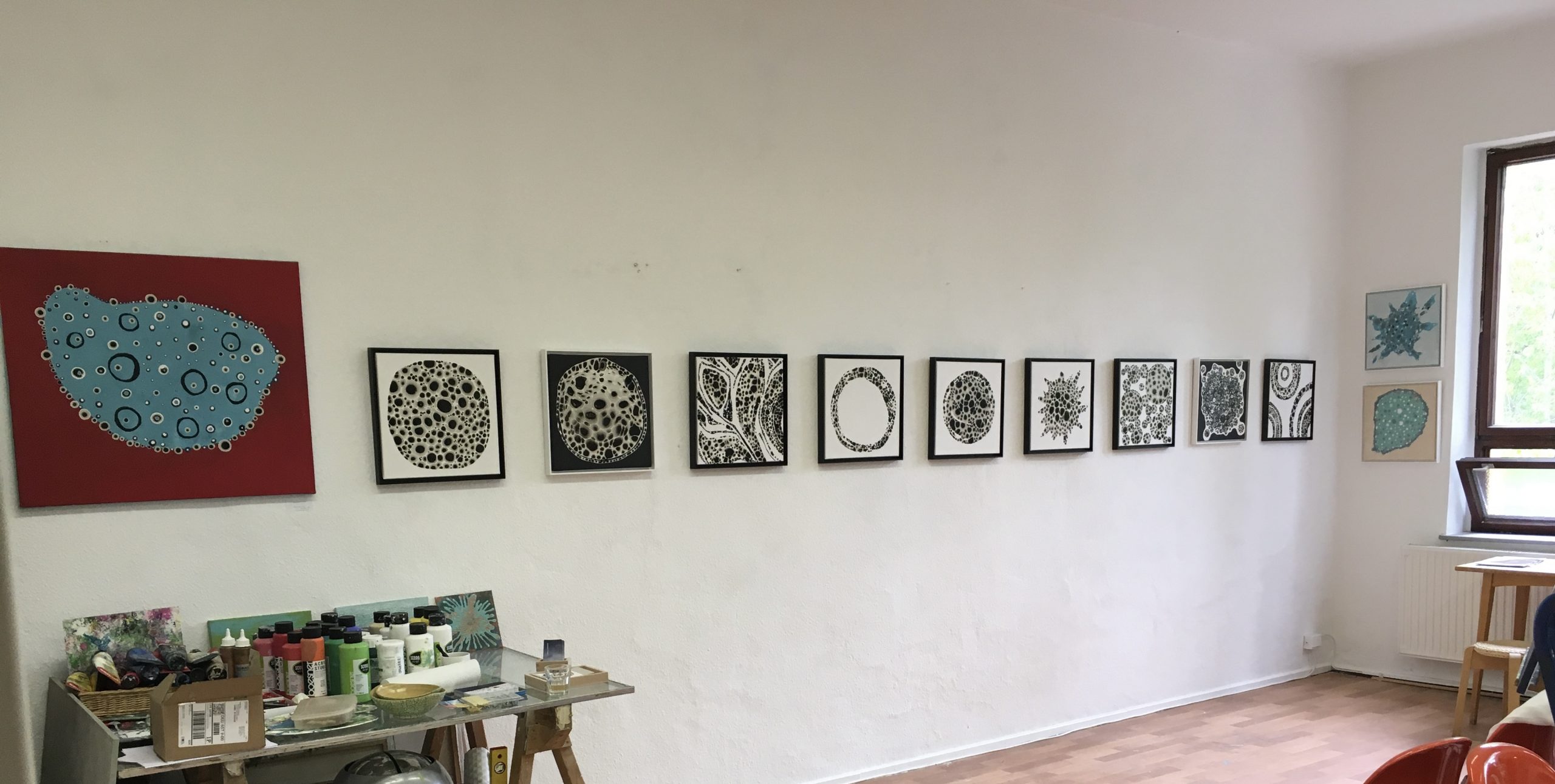 Tag der offenen Ateliers in Potsdam 2017. Zell - Art aufgereiht